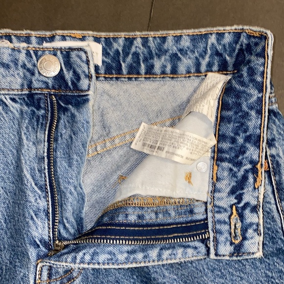 Zara Size 4 Washout Ankle Crop High Rise Denim Jeans - Picture 9 of 14